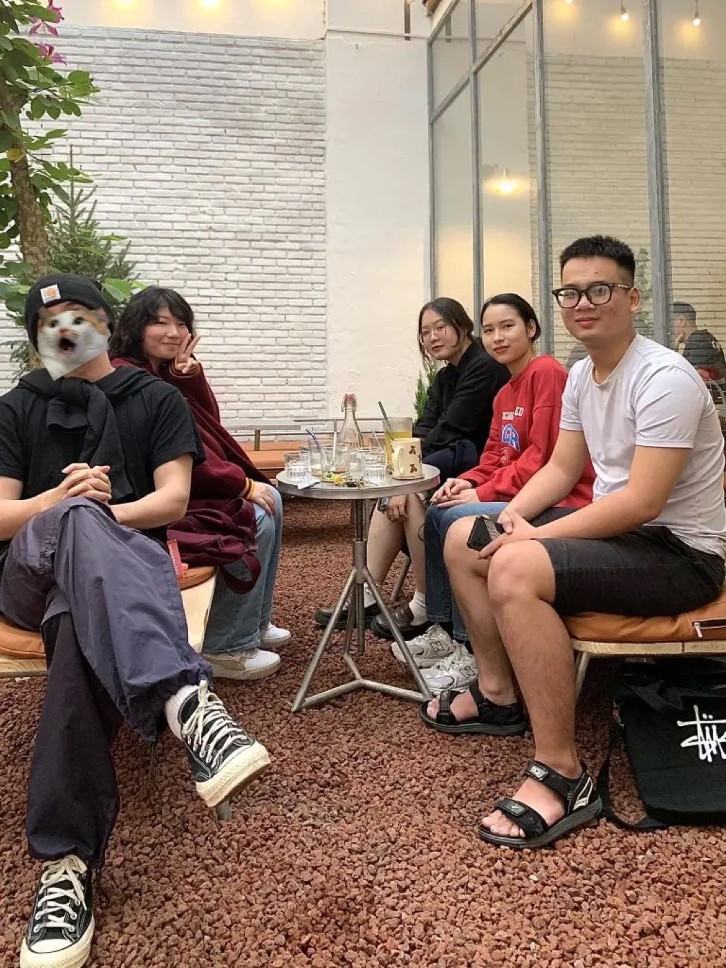 Kỷ niệm cùng các lớp học
